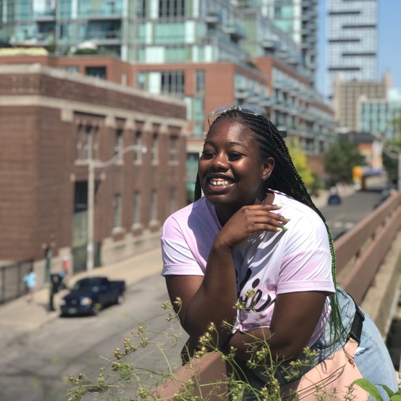 Meet your Posher, Tashanna - Picture 1 of 1